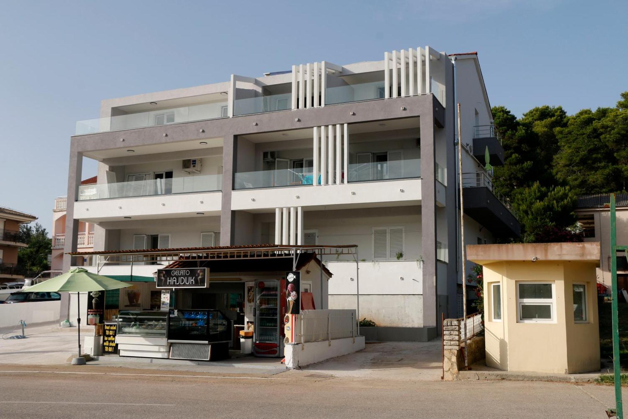 Apartment For One Person Kukljica Luaran gambar